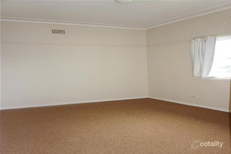Property photo of 42 Meehan Street Yass NSW 2582