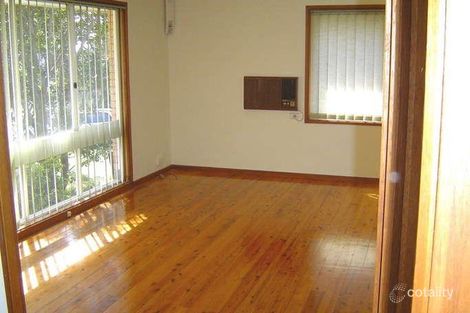 Property photo of 5 Woodside Court Bateau Bay NSW 2261