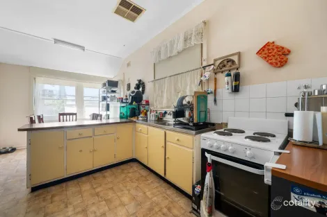Property photo of 19 Longleat Road Elizabeth Vale SA 5112