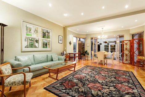Property photo of 7 Vadlure Avenue St Kilda East VIC 3183