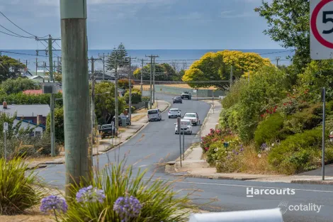 Property photo of 60 Ironcliffe Road Penguin TAS 7316