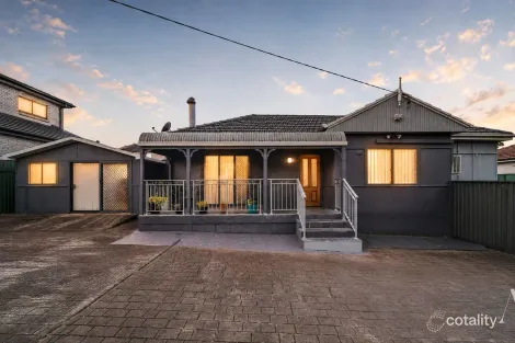4 Fourth Ave, Condell Park, NSW 2200