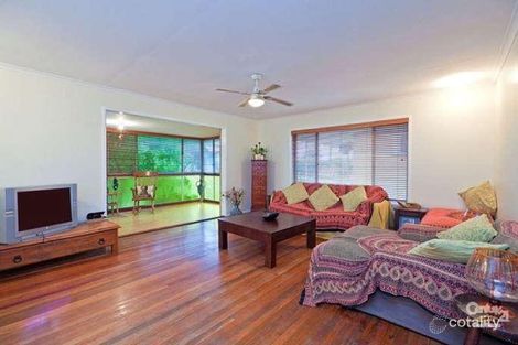 Property photo of 27 Drevesen Avenue Cleveland QLD 4163