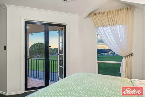 Property photo of 28 McKinlay Square Hewett SA 5118