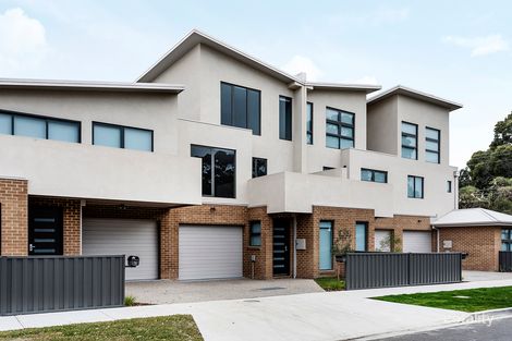 41 Blackwood Pde, Heidelberg West, VIC 3081