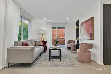 Property photo of 18 Jericho Court Berwick VIC 3806