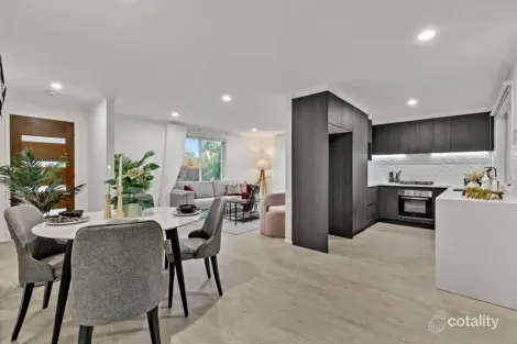 Property photo of 18 Jericho Court Berwick VIC 3806