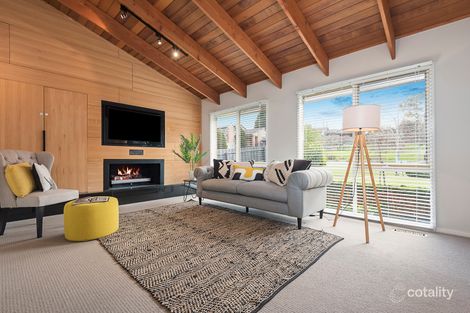 Property photo of 5 Paulette Close St Helena VIC 3088