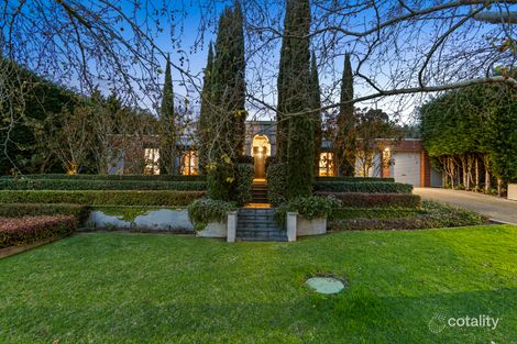 2 LEILANI CT, HIGHTON, VIC 3216