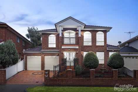 Property photo of 14 Endeavour Drive Maribyrnong VIC 3032