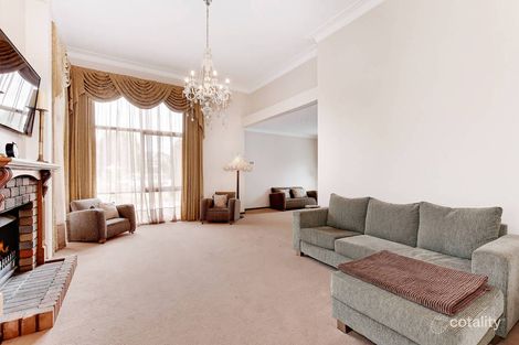 Property photo of 27 Lyall Drive Werribee VIC 3030