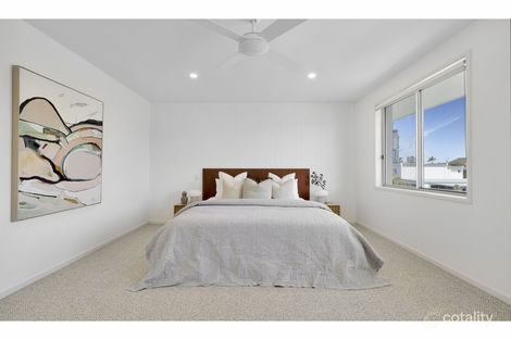 Property photo of 9 Chant Street Broadbeach Waters QLD 4218