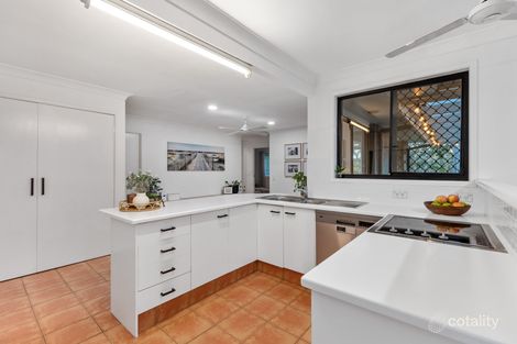 Property photo of 31 Cadell Drive Helensvale QLD 4212