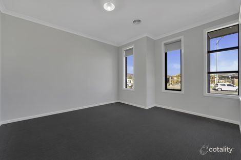 Property photo of 39 Paramount Boulevard Wyndham Vale VIC 3024