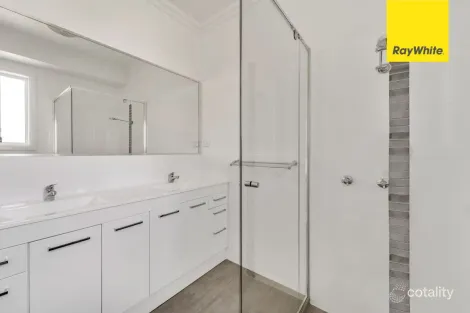 Property photo of 38 Bizant Street Amaroo ACT 2914