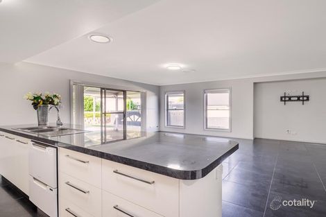 Property photo of 13 Ellenborough Avenue Dubbo NSW 2830