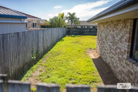 Property photo of 5 Pialba Downs Drive Eli Waters QLD 4655