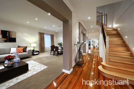 Property photo of 343 McKinnon Road Bentleigh East VIC 3165