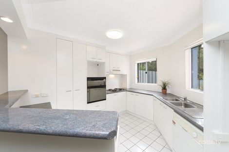Property photo of 2/43 Waverley Road Taringa QLD 4068