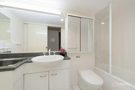 Property photo of 2/43 Waverley Road Taringa QLD 4068
