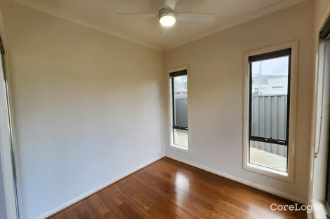 Property photo of 31 Lamington Drive Tarneit VIC 3029