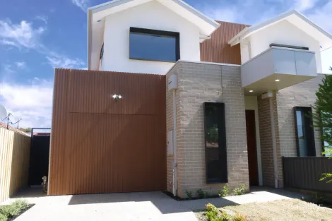 64a Saltley St, South Kingsville, VIC 3015