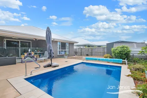 Property photo of 53 Plummer Crescent Mango Hill QLD 4509