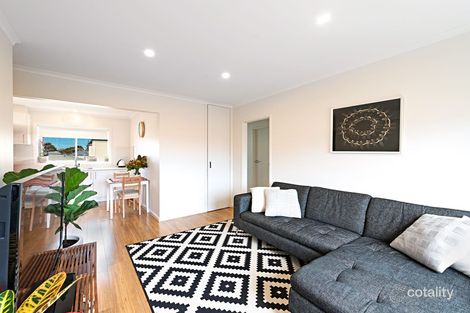 Property photo of 8/50 Bayview Road Seddon VIC 3011