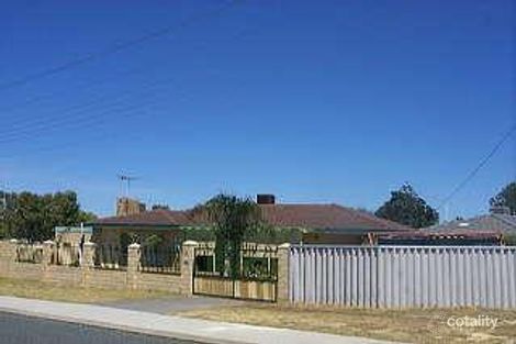 18 Carleton Cres, Forrestfield, WA 6058