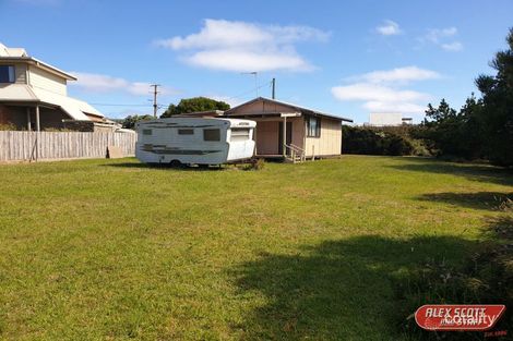 Property photo of 30 Seaview Crescent Surf Beach VIC 3922