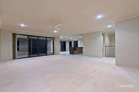 Property photo of 34 Cobb & Co Drive Oxenford QLD 4210