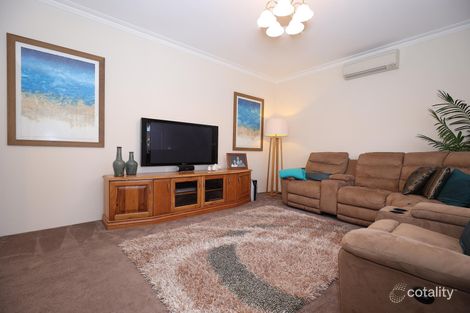 Property photo of 8 Turtle Point Cove Jandakot WA 6164