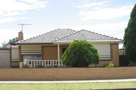 14 Magnus St, St Albans, VIC 3021