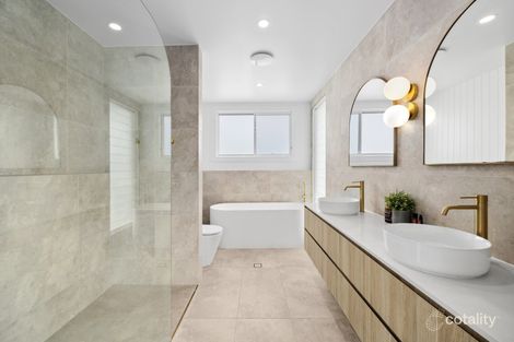 Property photo of 5 Maracas Bay Close Yaroomba QLD 4573