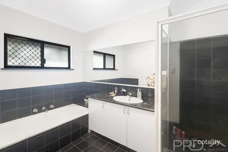 Property photo of 29 Walkington Circle Millars Well WA 6714
