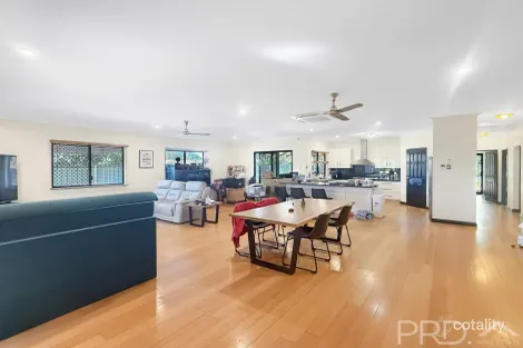 Property photo of 29 Walkington Circle Millars Well WA 6714
