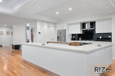 Property photo of 13 Redheart Road Carramar WA 6031