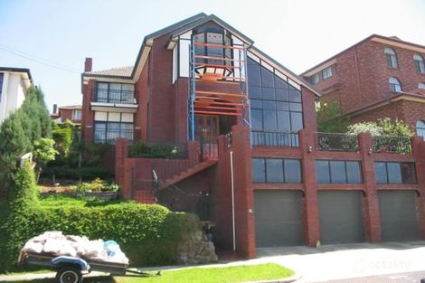 11 Warrick Ct, Avondale Heights, VIC 3034