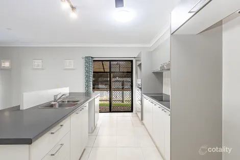 Property photo of 62 Mannikin Way Bohle Plains QLD 4817