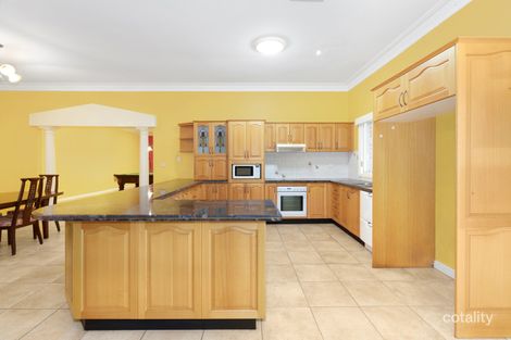 Property photo of 10 Kneale Close Edensor Park NSW 2176