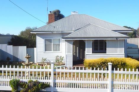 28 Moore St, Collie, WA 6225