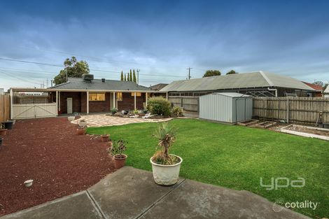 48 Robinsons Rd, Deer Park, VIC 3023
