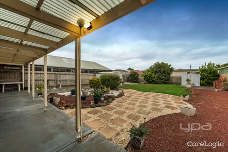 Property photo of 48 Robinsons Road Deer Park VIC 3023