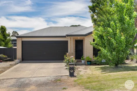 6 Lees St, Creswick, VIC 3363