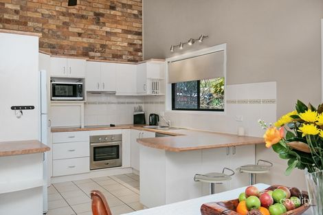 Property photo of 27 Durigan Place Banora Point NSW 2486