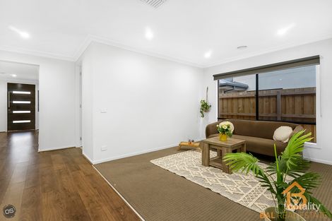 Property photo of 4 Cascade Drive Aintree VIC 3336