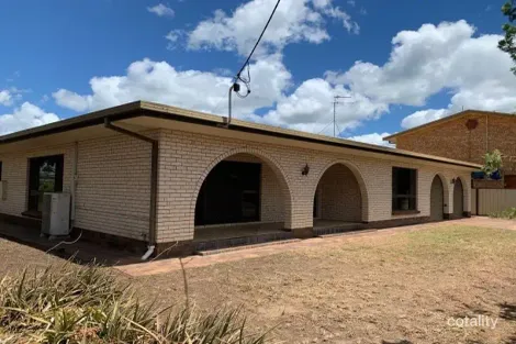 Property photo of 14 Theresa Street Emerald QLD 4720