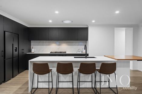 Property photo of 10 Peachester Close Ormeau QLD 4208