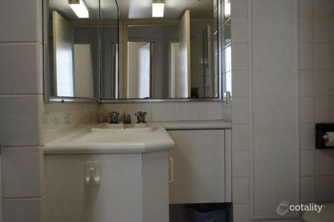 Property photo of 7/60 The Esplanade Surfers Paradise QLD 4217