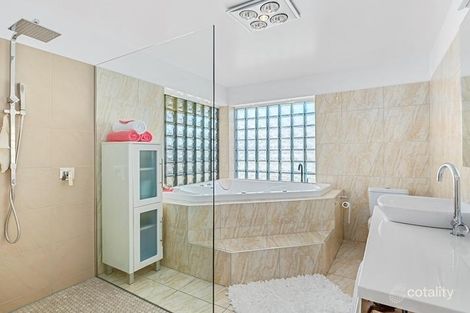 Property photo of 2 Garthfield Avenue Cygnet TAS 7112